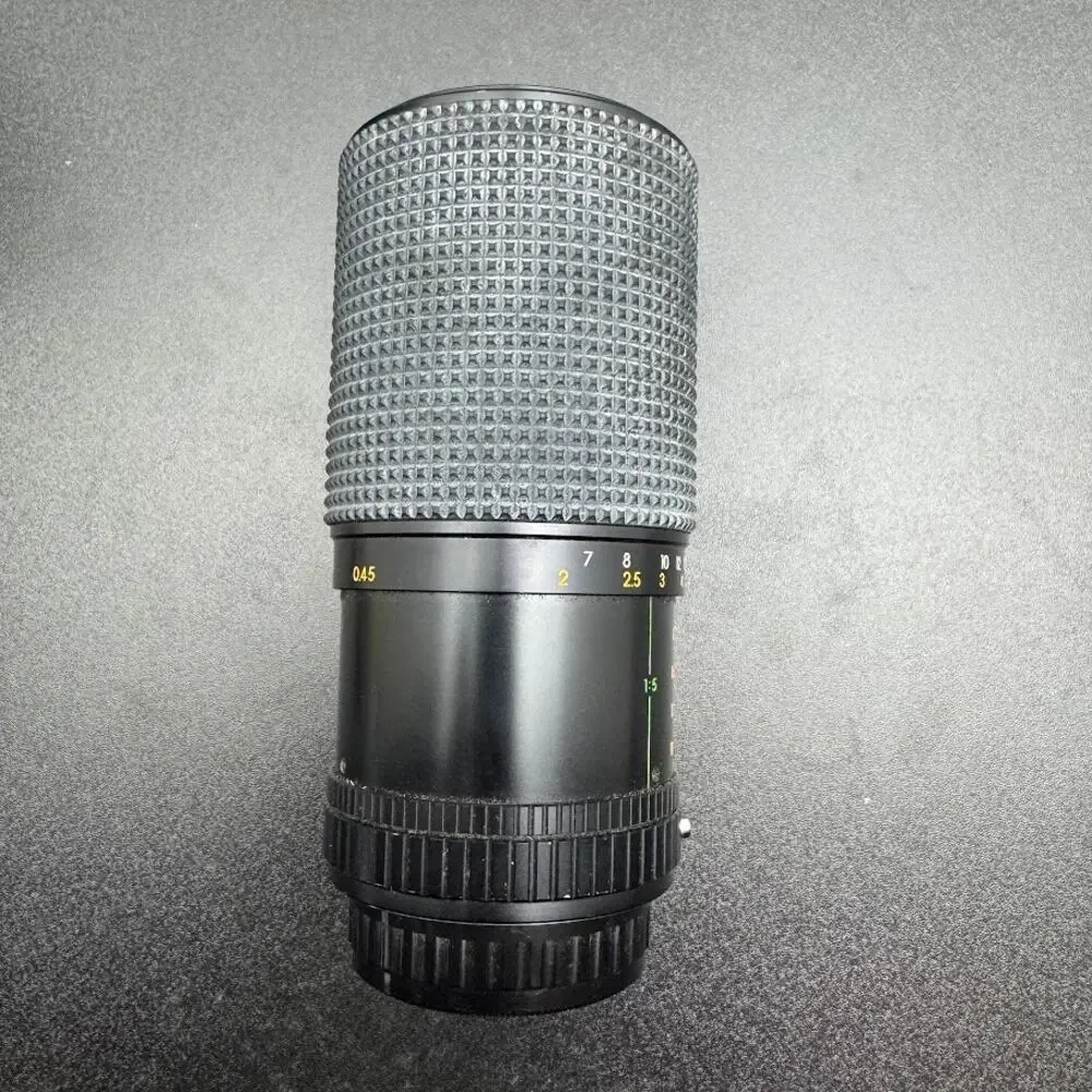 Auto Zoom Multicoated 70-210mm 1:4.0 Lens Sears Model 202 Korea